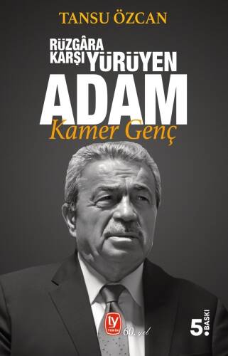 Rüzgâra Karşı Yürüyen Adam Kamer Genç - 1